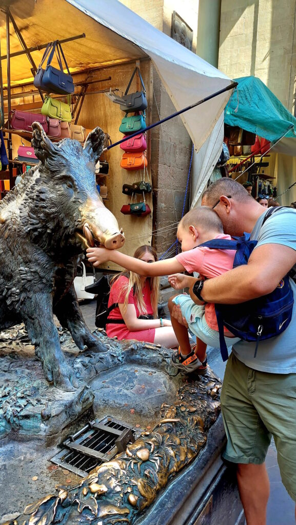 Fontana del Porcellino