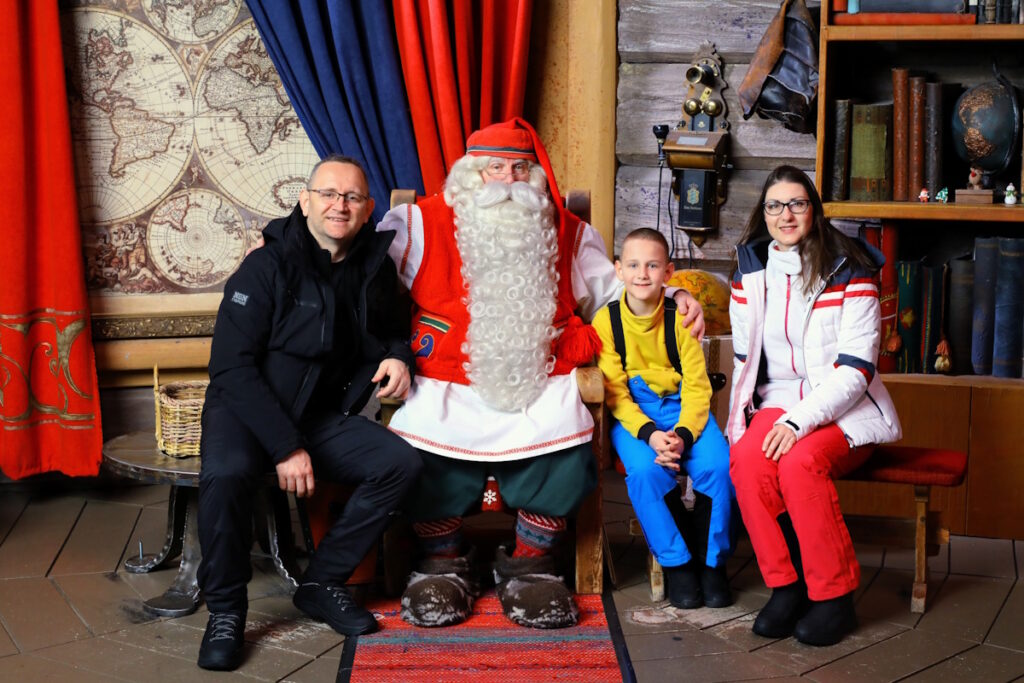 Upoznali smo Deda Mraza.....